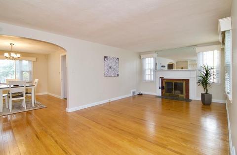 15 Strathmore St, Springfield, MA 01109 photo 13