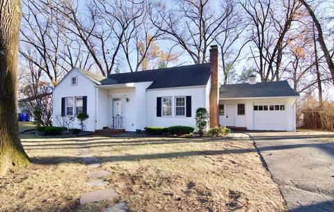 15 Strathmore St, Springfield, MA 01109 photo 2