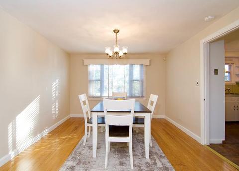 15 Strathmore St, Springfield, MA 01109 photo 14