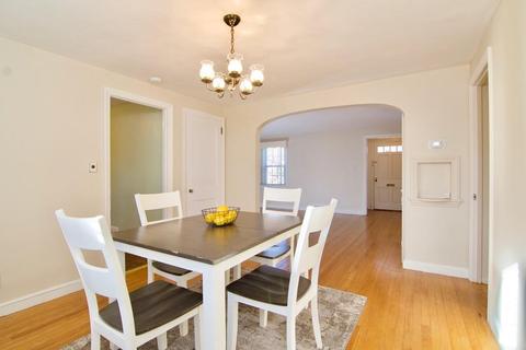 15 Strathmore St, Springfield, MA 01109 photo 16