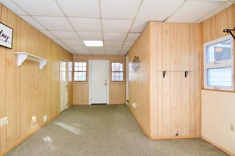 15 Strathmore St, Springfield, MA 01109 photo 36