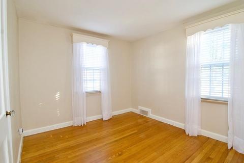 15 Strathmore St, Springfield, MA 01109 photo 26