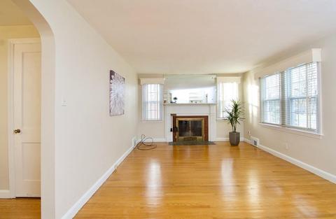15 Strathmore St, Springfield, MA 01109 photo 10
