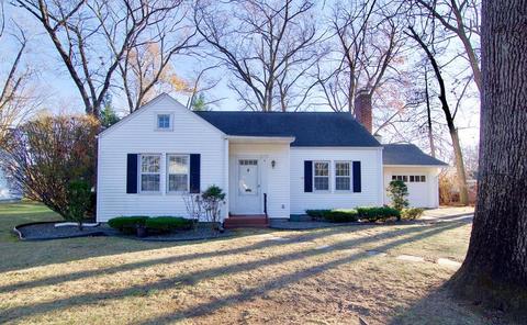 15 Strathmore St, Springfield, MA 01109 photo 1