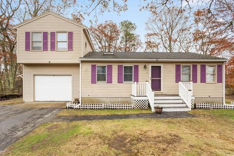 5 Devonshire Dr, Mashpee, MA 02649 photo 1