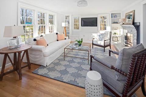 52 Union St, Hingham, MA 02043 photo 6