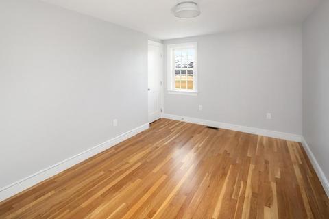 52 Union St, Hingham, MA 02043 photo 13
