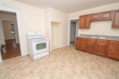 40 Mazarin St, Springfield, MA 01151 photo 2