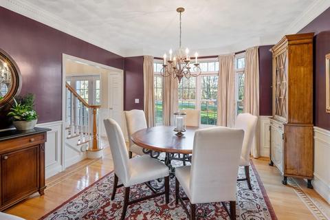 2 Sherwood Rd, Windham, NH 03087 photo 5