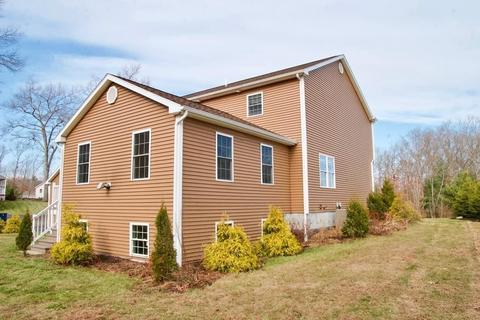 74 Eagle Dr, Dudley, MA 01571 photo 34