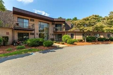147 Sylvan St #1A, Danvers, MA 01923 photo 2