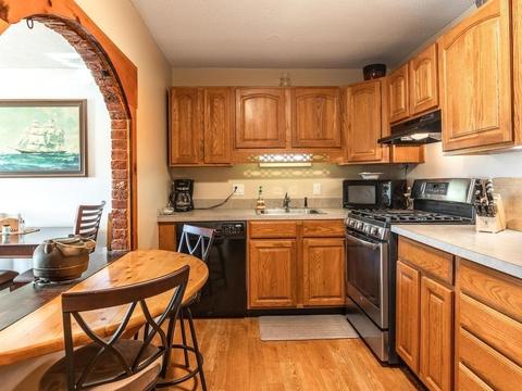 147 Sylvan St #1A, Danvers, MA 01923 photo 13