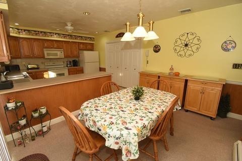 185 Grattan St, Fall River, MA 02721 photo 12