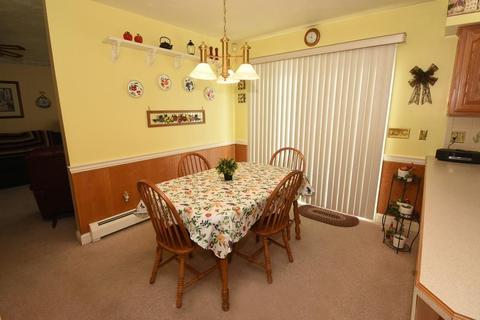 185 Grattan St, Fall River, MA 02721 photo 11