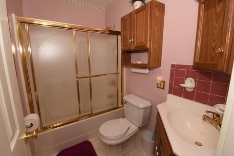 185 Grattan St, Fall River, MA 02721 photo 20