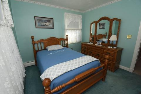 185 Grattan St, Fall River, MA 02721 photo 19
