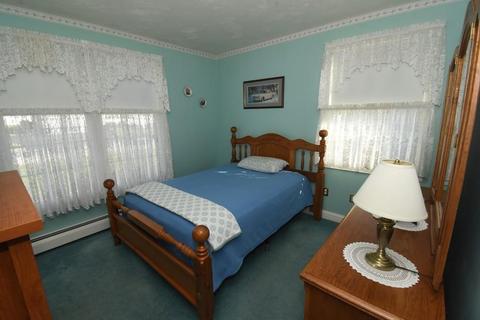 185 Grattan St, Fall River, MA 02721 photo 18