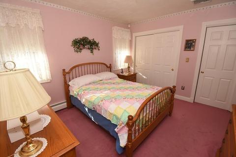185 Grattan St, Fall River, MA 02721 photo 15