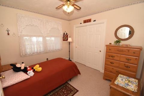 185 Grattan St, Fall River, MA 02721 photo 17