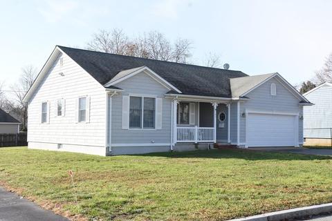 185 Grattan St, Fall River, MA 02721 photo 1