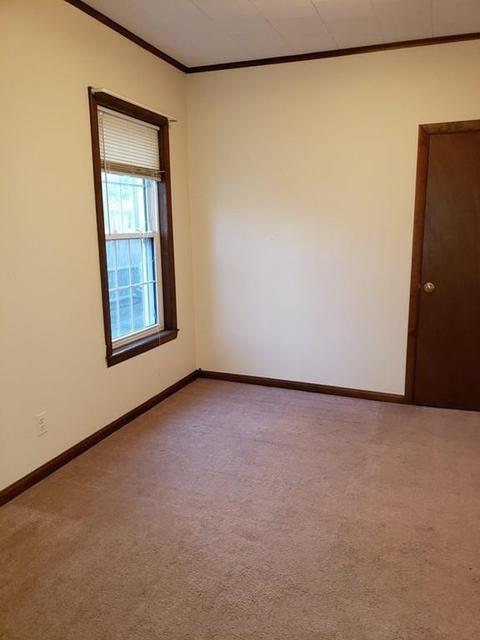 44 Bell St, Chicopee, MA 01013 photo 5