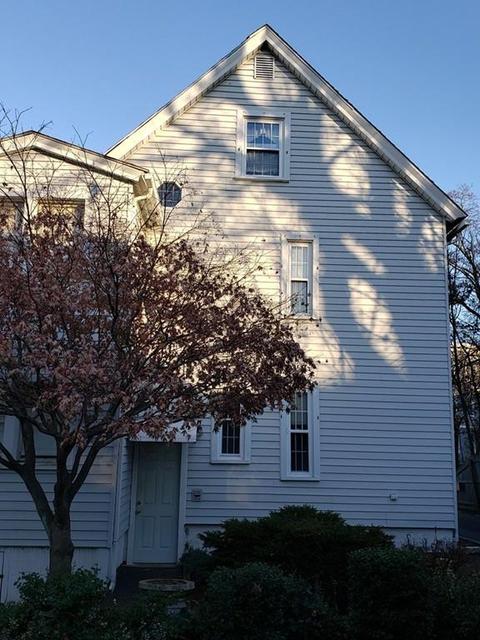 44 Bell St, Chicopee, MA 01013 photo 2