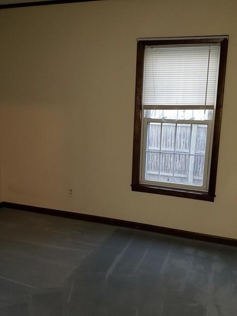 44 Bell St, Chicopee, MA 01013 photo 10