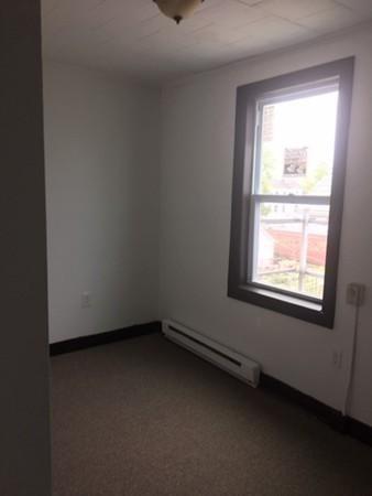45 Stewart St, Fall River, MA 02720 photo 8