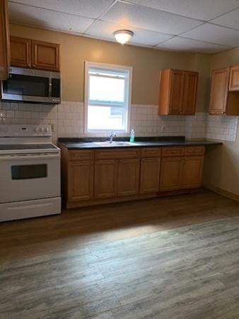 61 Eastern Ave, Worcester, MA 01605 photo 8