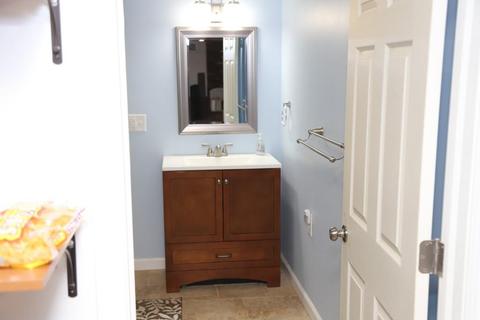 62 West St, Easthampton, MA 01027 photo 33