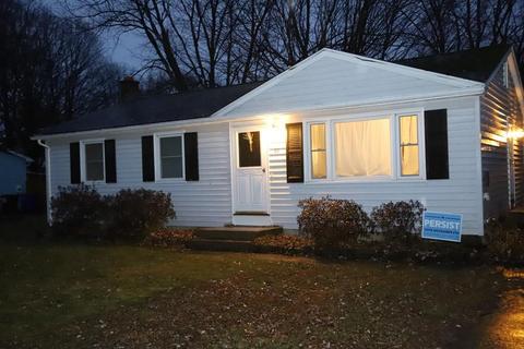 62 West St, Easthampton, MA 01027 photo 1