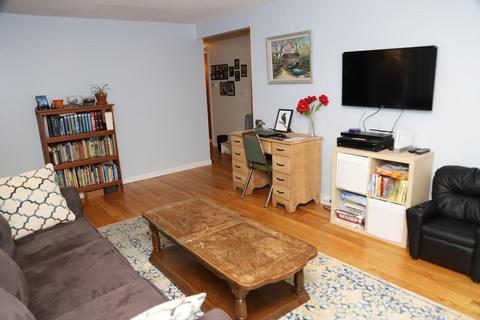 62 West St, Easthampton, MA 01027 photo 10