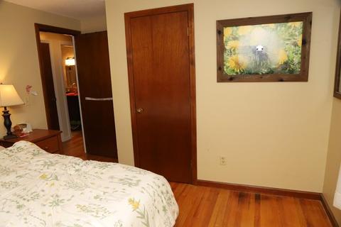 62 West St, Easthampton, MA 01027 photo 25