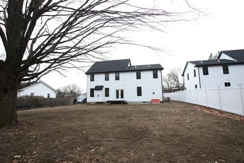 30 Temple Pl, Framingham, MA 01701 photo 35