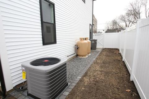 30 Temple Pl, Framingham, MA 01701 photo 34
