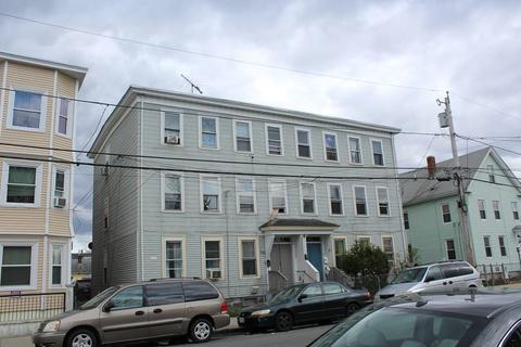 43 Springfield St, Lawrence, MA 01843 photo 5