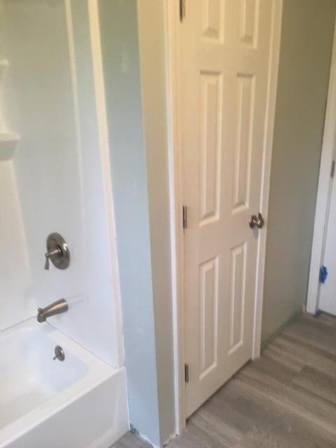 31 Eureka St, Worcester, MA 01603 photo 9