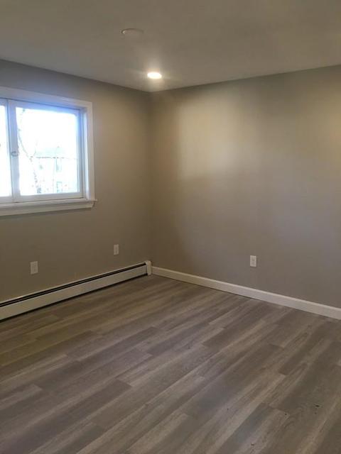 31 Eureka St, Worcester, MA 01603 photo 14
