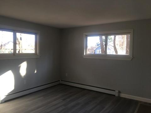 31 Eureka St, Worcester, MA 01603 photo 15