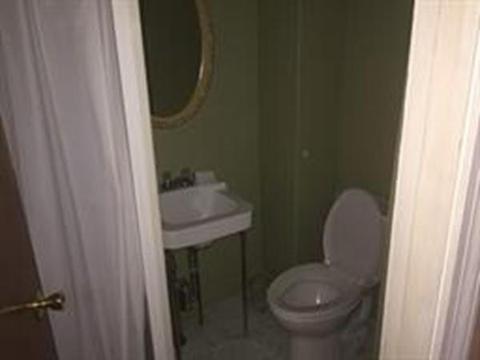 209 Brightman St, Fall River, MA 02720 photo 10