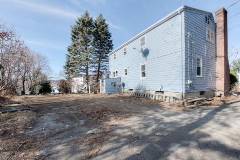 100 Apthorp St, Worcester, MA 01606 photo 9