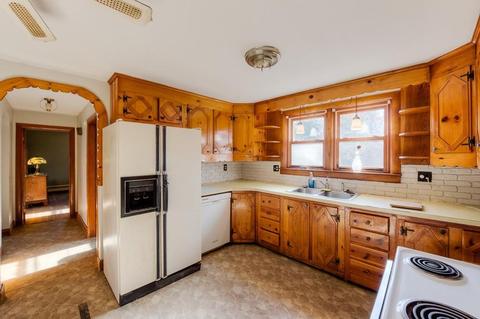 100 Apthorp St, Worcester, MA 01606 photo 19
