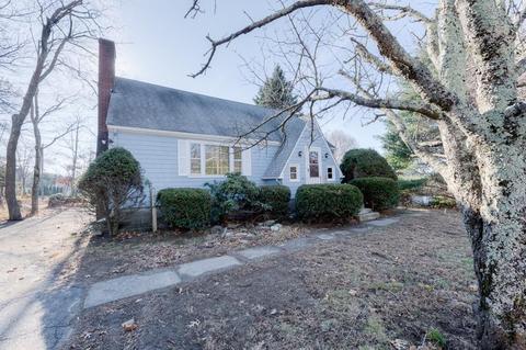 100 Apthorp St, Worcester, MA 01606 photo 2