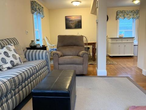 18 Chase St, Hyannis, MA 02601 photo 3