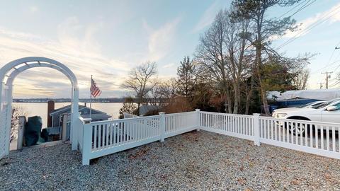 47 Oak St, Wareham, MA 02571 photo 7