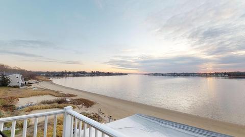 47 Oak St, Wareham, MA 02571 photo 9
