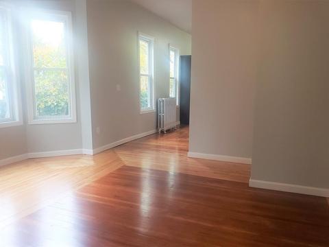 215 Ridge St, Fall River, MA 02721 photo 8