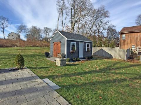 11 Flores Way, Fall River, MA 02721 photo 5