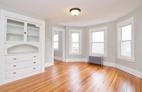 30 Pembroke St, Springfield, MA 01104 photo 9