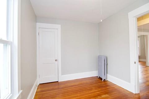 30 Pembroke St, Springfield, MA 01104 photo 17
